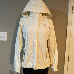 The North Face Women's Hyvent white Jacket